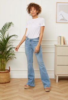 FLARED JEANS LICHTBLAUW